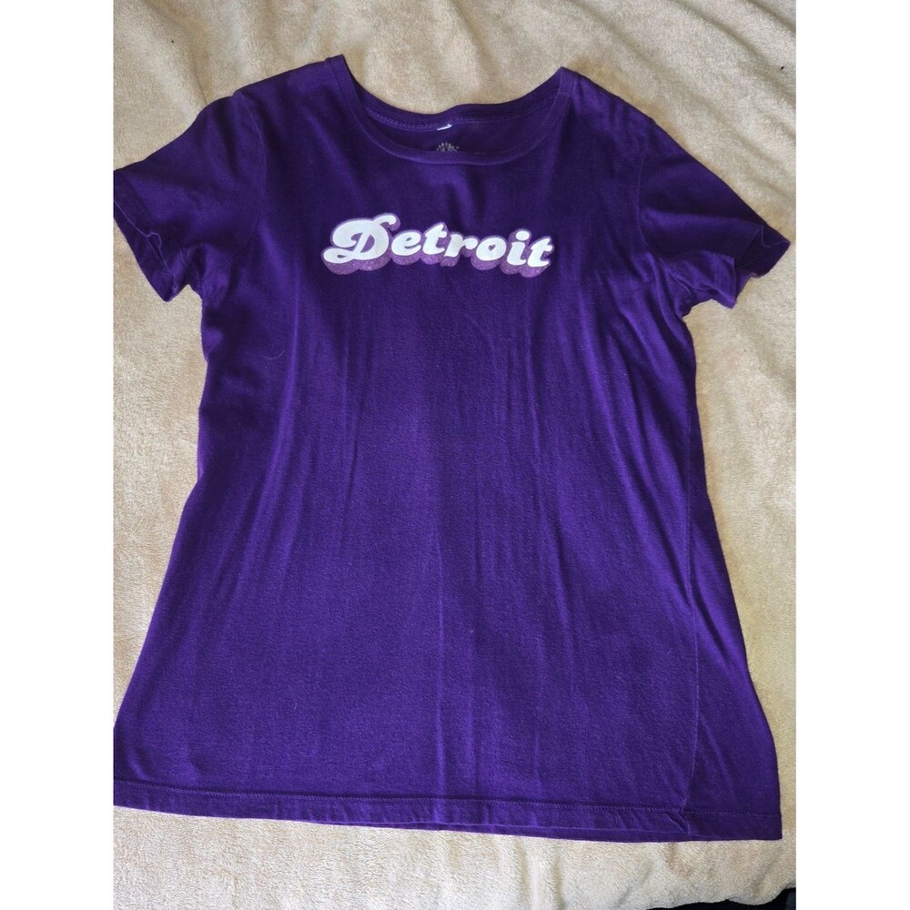 Made In Detroit Purple 'Detroit' Graphic Tee